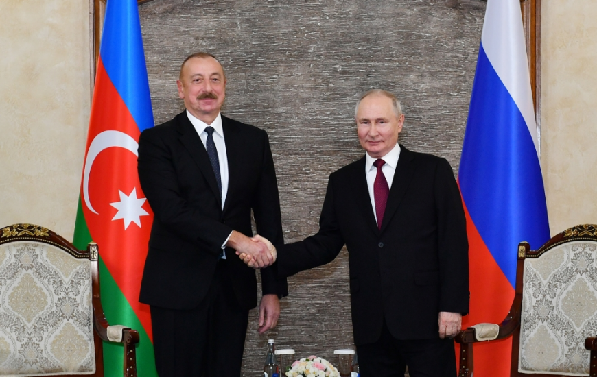 Peskov: Putinlə Əliyevin ŞƏT Sammiti Çərçivəsində Görüşmək İmkanı Olacaq